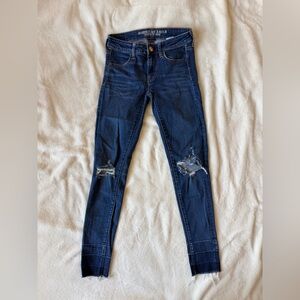 American Eagle Outfitters Women's Dark Blue Ripped Skinny Jeans